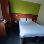 Relais Des 2 Rivieres 2* Rouen