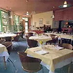 Relais Des 2 Rivieres Отель 2*