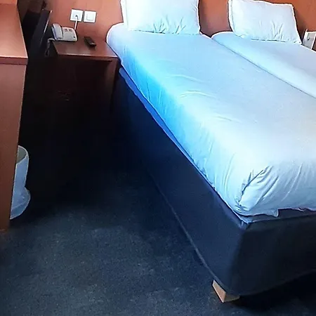 Hotel Brit Hotel Confort Rouen Centre Ruan