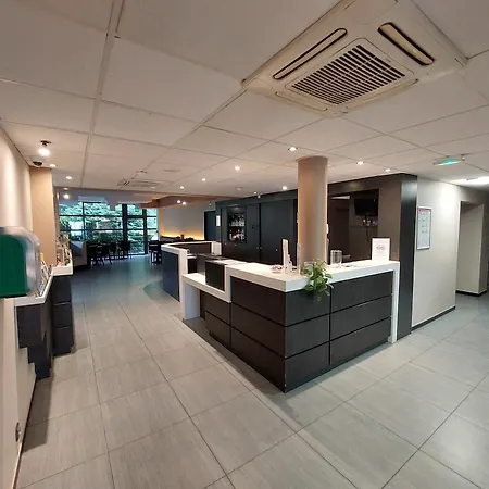 Brit Hotel Confort Rouen Centre روان