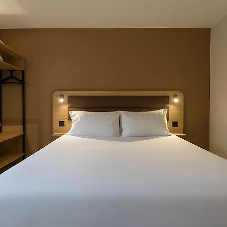 Brit Hotel Confort Rouen Centre